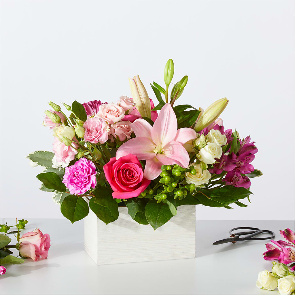 Sweetberry Box – A Florist Original – Cg Rain Florist, Cedar Grove NJ