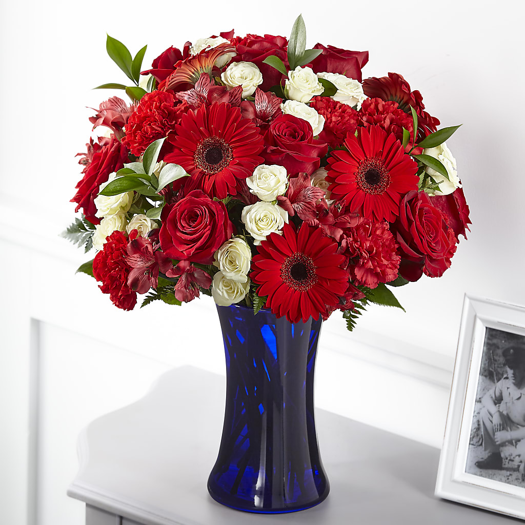 Hearts Embrace Bouquet – Cg Rain Florist, Cedar Grove NJ