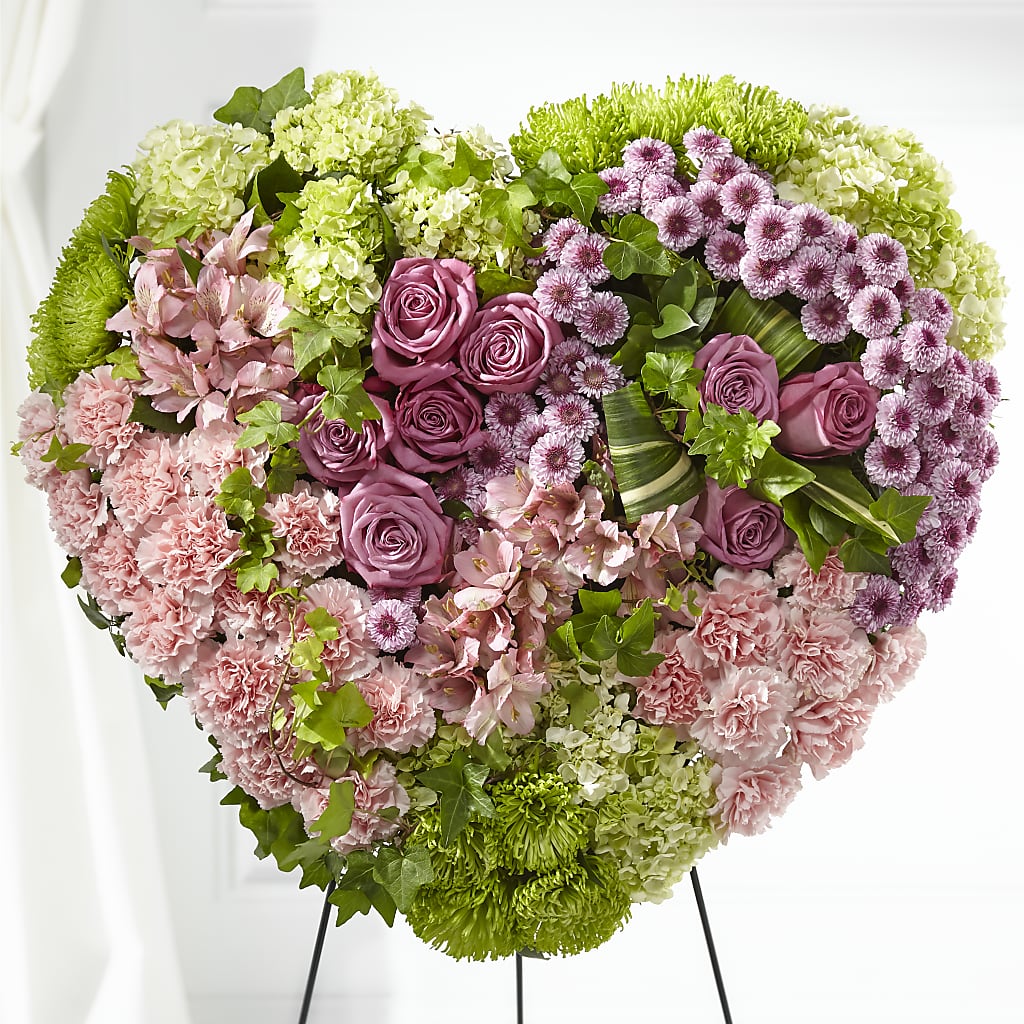 Heartwarming Standing Heart – Cg Rain Florist, Cedar Grove NJ