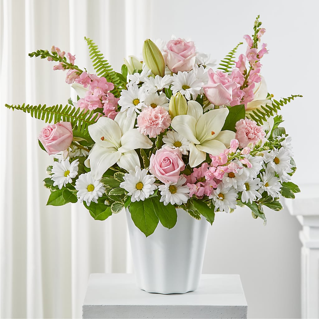 Soft Touch Tabletop Basket – Cg Rain Florist, Cedar Grove NJ