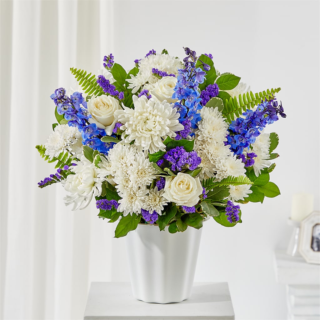 Hold Dear Tabletop Basket – Cg Rain Florist, Cedar Grove NJ