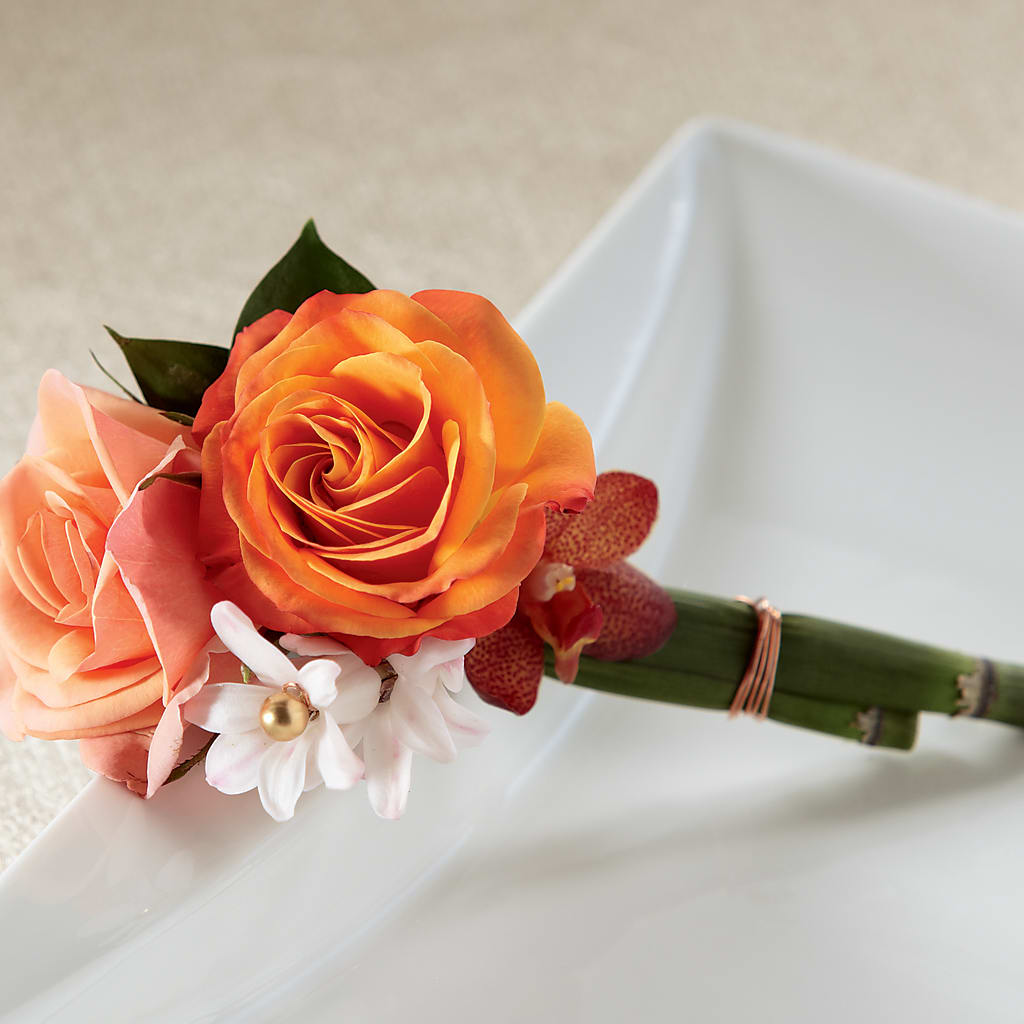 Sunset Dream Boutonniere – Cg Rain Florist, Cedar Grove NJ