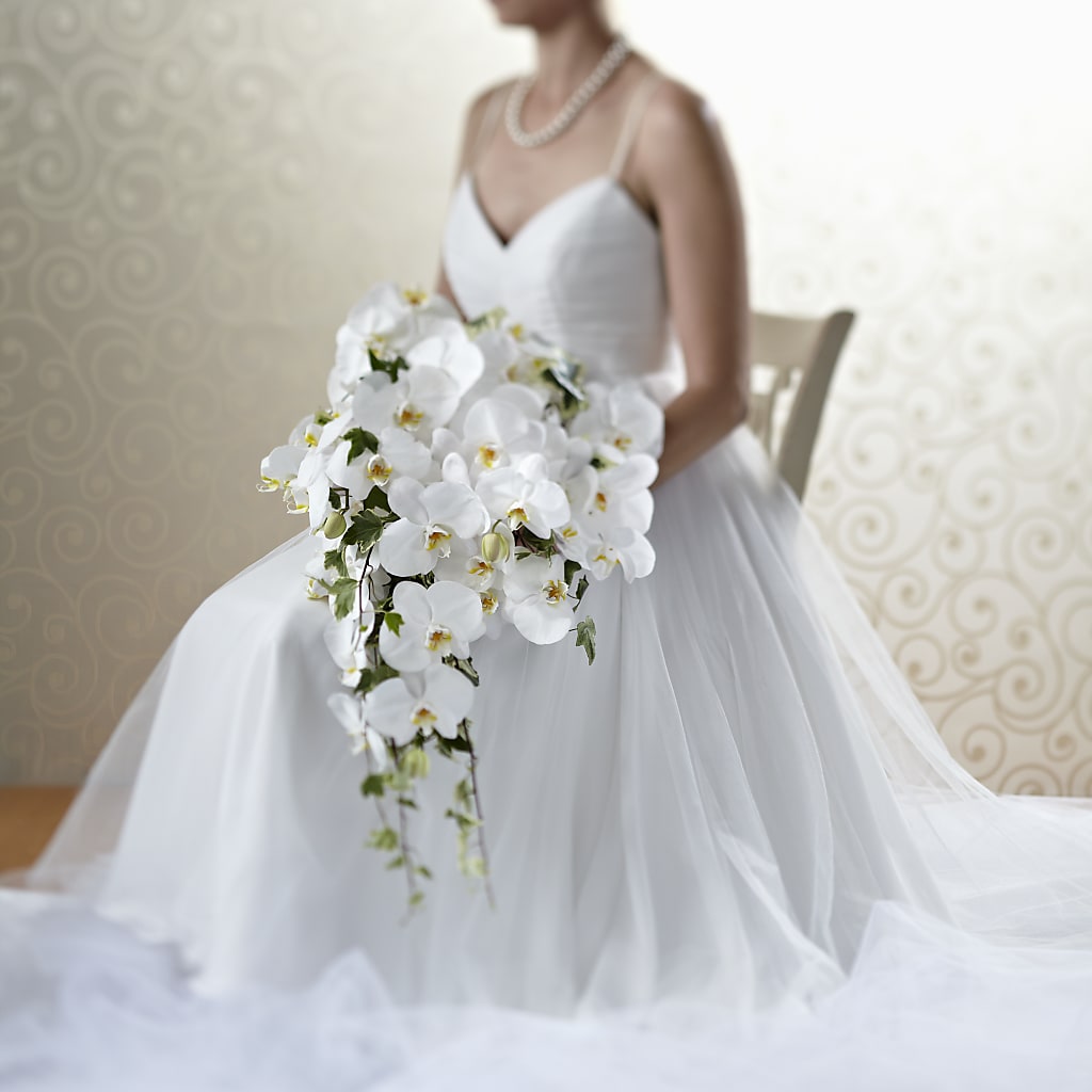 Classic White Bouquet – Cg Rain Florist, Cedar Grove NJ
