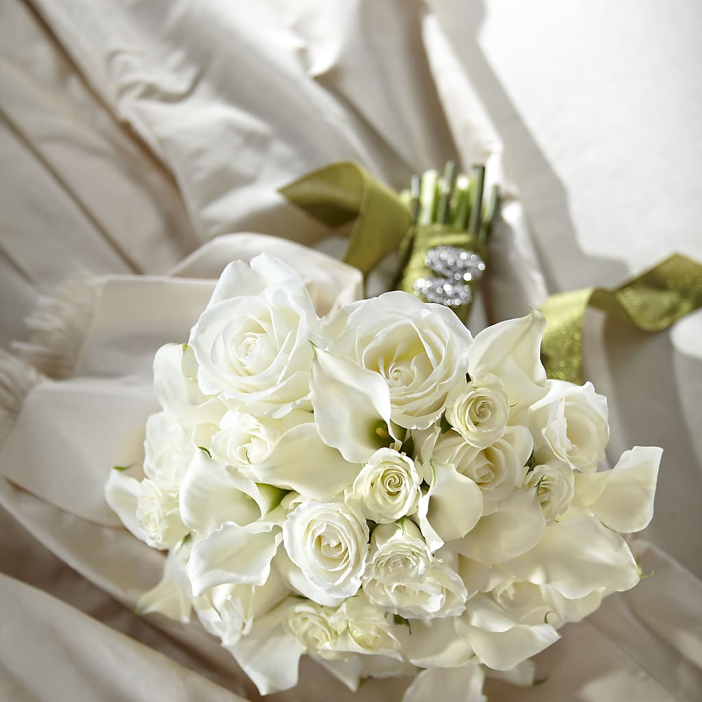 Serene Highness Bouquet – Cg Rain Florist, Cedar Grove NJ