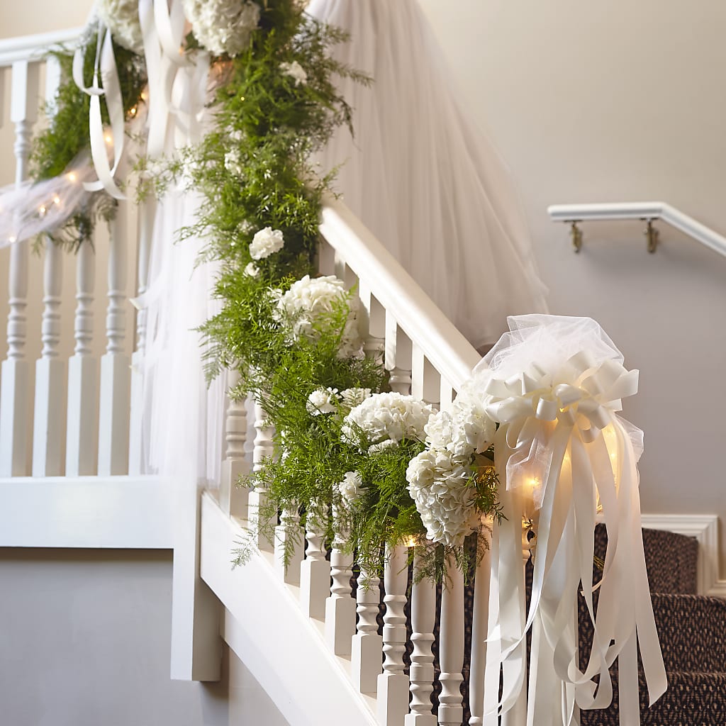 Champagne Dreams Garland – Cg Rain Florist, Cedar Grove NJ