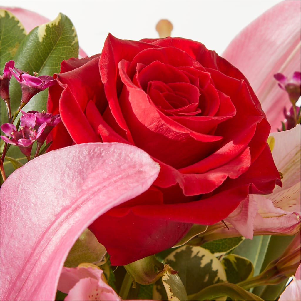 Lucky in Love Bouquet –  Cg Rain Florist, Cedar Grove NJ