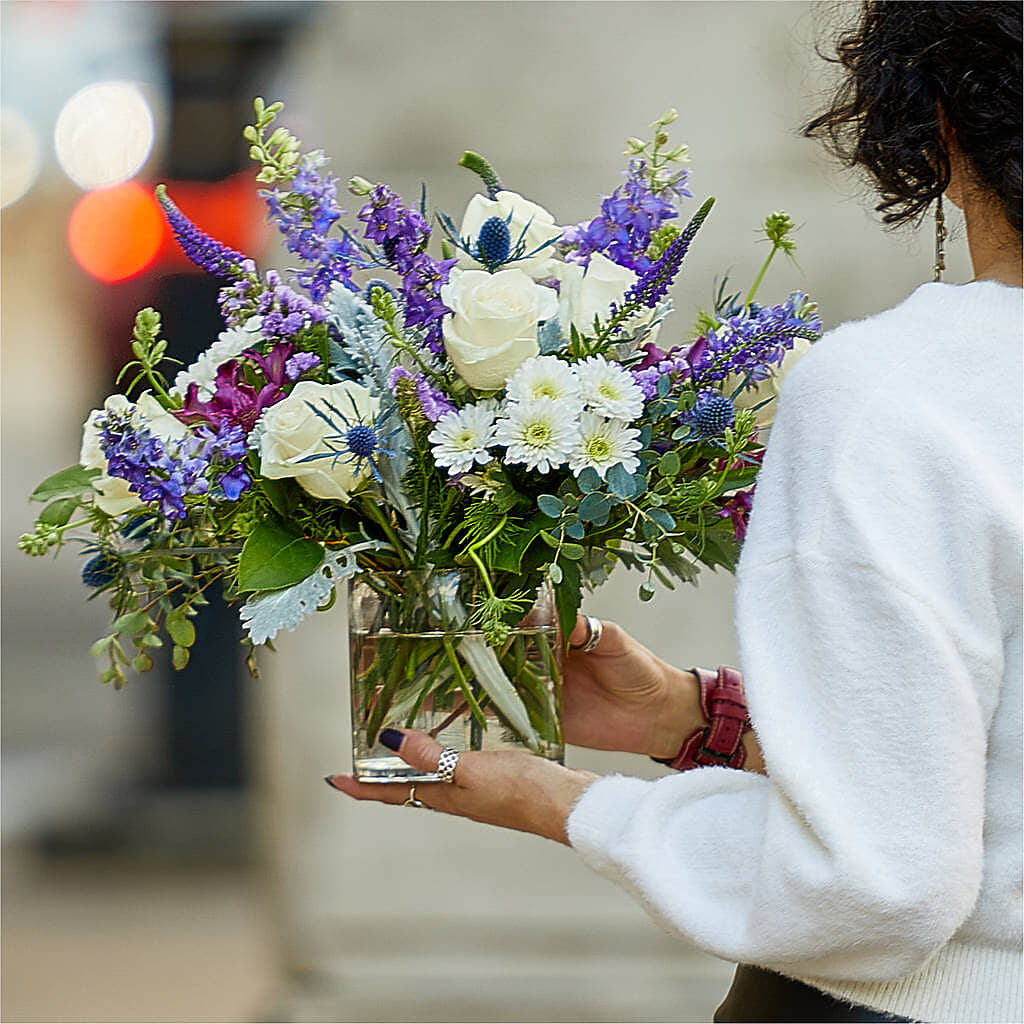 Shooting Star Bouquet –  Cg Rain Florist, Cedar Grove NJ
