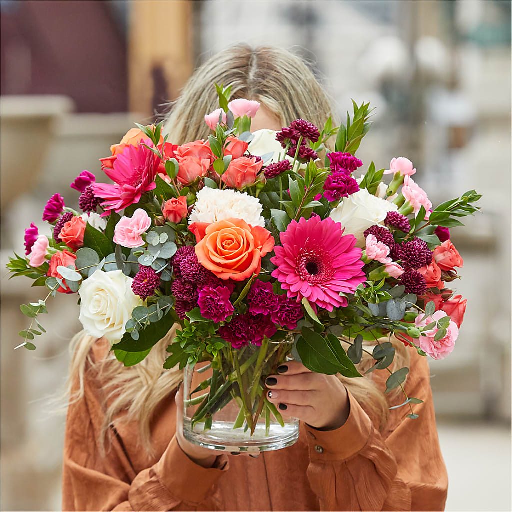 Smell the Roses Bouquet –  Cg Rain Florist, Cedar Grove NJ